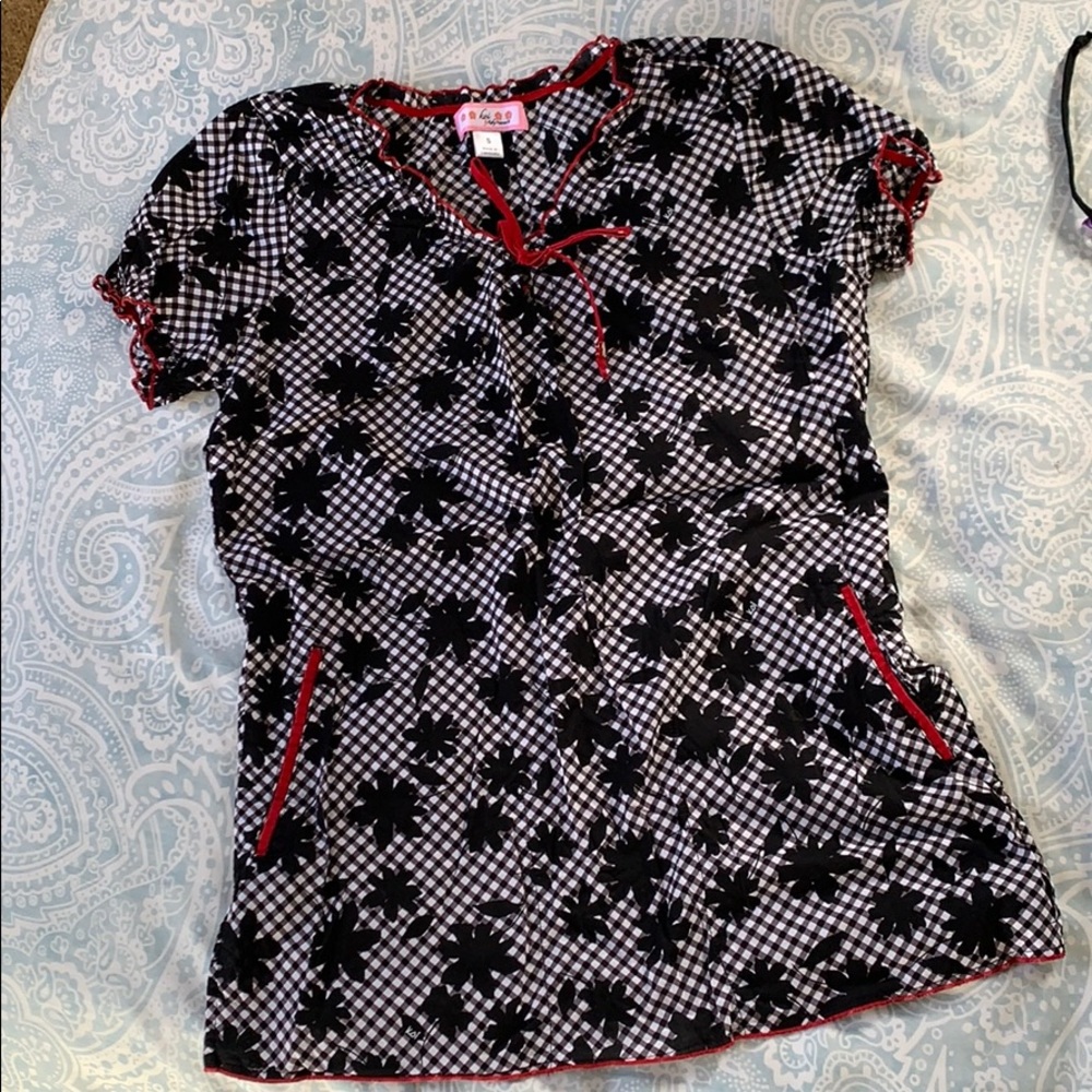 Sold - Picture 2 of 6